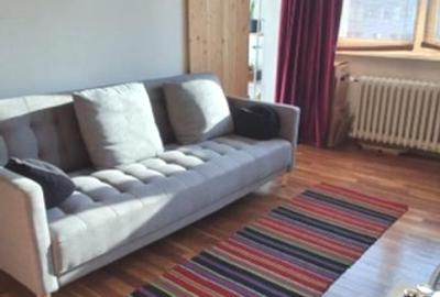 Apartament cu 3 camere semidecomandat în Titan