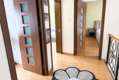 Vilă/ Casă 4 camere/ Andronache/ Cochetă/ Terasă/ Curte/ P+1 - 8