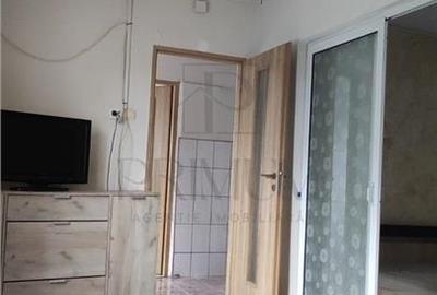Lunei - 2 Camere - Etaj 1 - Amenajat - Aproape de complexul studentesc - Ideal i - 2