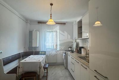 Apartament Calea Dumbravii ,Sibiu,  3 camere ,  2 bai , - 1