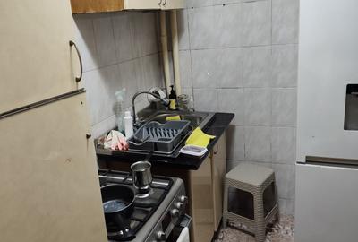 Apartament cu 2 camere decomandat în Micro 39