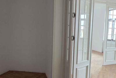 Piata Unirii-Calea Calarasilor,apartament in imobil reprezentativ ideal birouri - 3