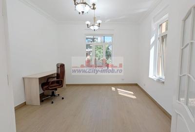 Inchiriere casa 5 camere,  Piața Victoriei,  Renovata 2025 - 4