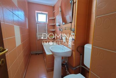 Vânzare apartament 3 camere, mobilat și utilat, zona 9 Mai, strada Olari - 6
