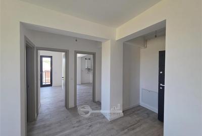 Apartament cu 2 camere decomandat în Aeroport