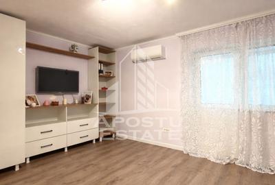 Apartament cu 3 camere, de vanzare, zona Soarelui, Timisoara - 2