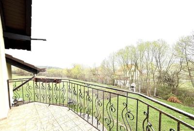 Vilă spațioasă cu teren și vedere panoramică – Tocile, Sibiu - 7