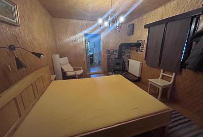 Casa de vanzare in Soveja , sat Rucareni , constructie 1993 , suprafata construi - 7