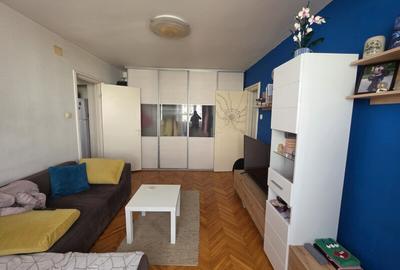 Dristor, 5 minute metrou, pe Complexului, 2 grupuri sanitare, farmacia Tei - 15