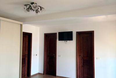 VILA MOBILATĂ/UTILATA , BRAILA  ZONA CENTRALĂ, LA CHEIE - 5