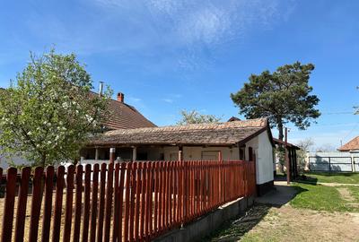 Vand casa Ungaria 15km de la vama Bors - 12