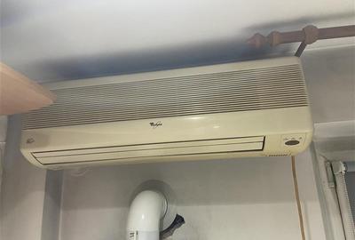 Apartament 2 camere ,zona ultracentrala (Unitatea de Pompieri), et 1 4 , decoman - 19