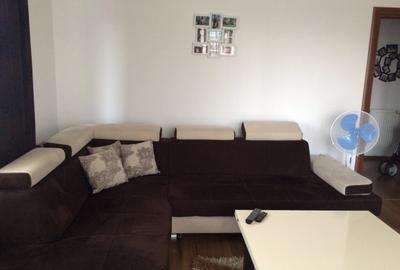 Apartament cu 2 camere decomandat, mobilat în Iris
