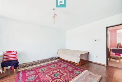 Casă P+E+M în zona Mehala pe arteră principală - 10