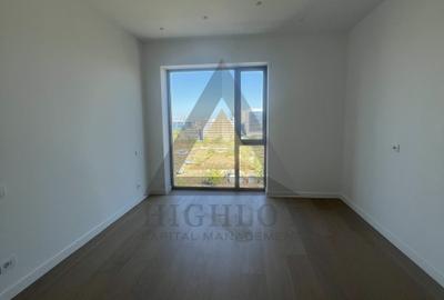 Apartament cu 3 camere semidecomandat în Barbu Văcărescu