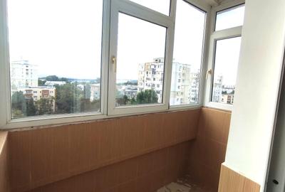 Ap. 2dec. Micro 19, bld. Otelarilor, liber - 1