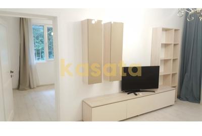 3 camere I parter I 64 utili I boxa I Ceaikovski - 2