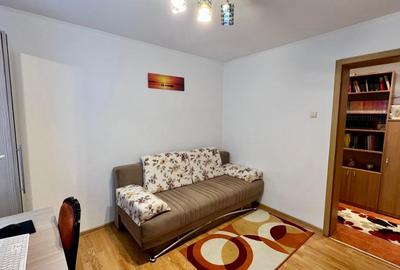 Apartament 4 camere decomandat | Str. Banat | Etaj 3/4 | - 10