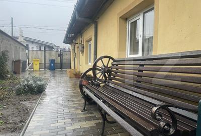 Casă individuală cu 3 camere în Romanești
