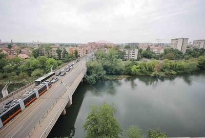 Apartament Premium de Închiriat, Panorama,  Zona Decebal - 18