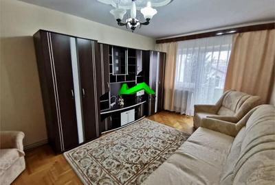 Apartament cu 4 camere decomandat, mobilat în Central
