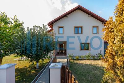 Casă/Vilă cu 4 camere, Buhuși - 9
