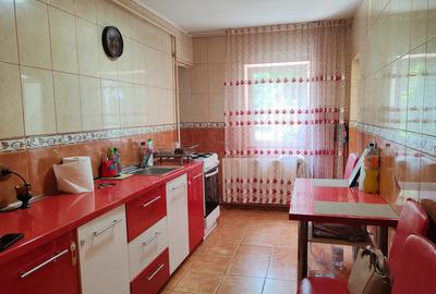 Apartament 3 camere Zona  Tractorul ! - 3