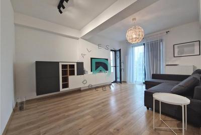 Apartament cu 2 camere decomandat, mobilat în Tractorul