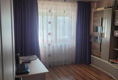 Apartament 3 camere decomandat zona Nord - 11