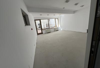 Birou, de 111.41 mp, în Unirii