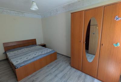 Apartament cu 2 camere nedecomandat în Astra