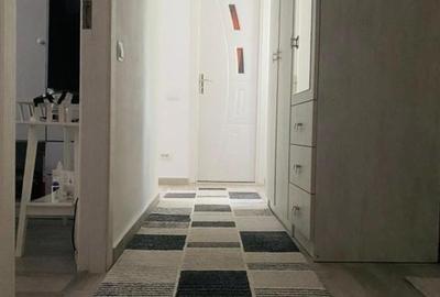 Apartament cu 3 camere decomandat în Brâncoveanu