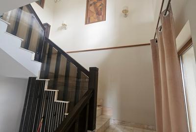 Vila zona Valea Lupului - Pt locuit sediu firma - 11