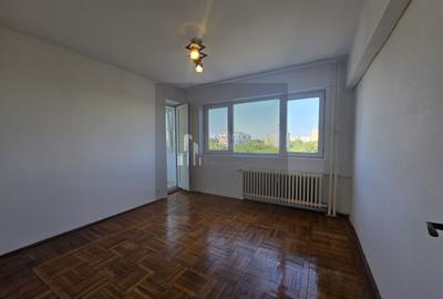 Apartament cu 2 camere decomandat în Alexandru Obregia