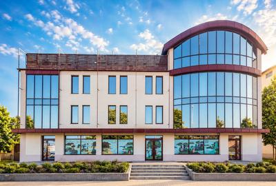 Clădire de birouri premium de închiriat | 660 mp | P+2+M | Comision 0% - 1