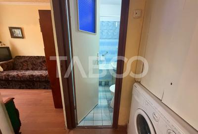 Apartament 2 camere semidecomandat 40 mp utili + balcon 5 mp etaj 2 - 8