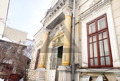 Casă individuală cu 6 camere în P-ța Victoriei