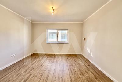 Apartament cu 3 camere decomandat în Exterior Vest