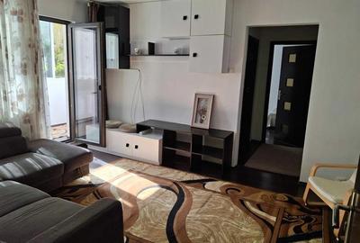 Apartament cu 2 camere semidecomandat, mobilat în Gării
