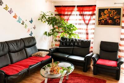 Apartament cu 3 camere semidecomandat, mobilat în Florești