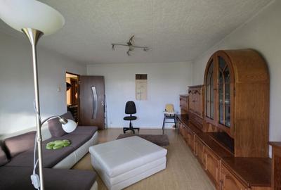Apartament cu 3 camere decomandat, mobilat în Elisabetin
