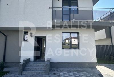 Prima închiriere, vila Otopeni, teren - 255 mp, 2 locuri de parcare - 2