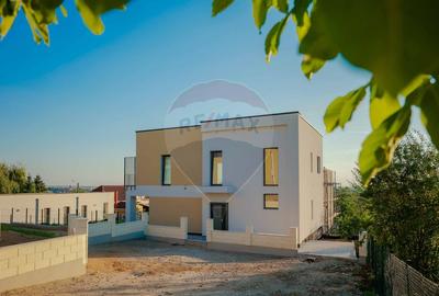 Casă nouă de vânzare Oradea - Dealuri, P+E, teren 575 mp - 6