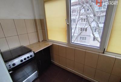 Apartament cu 3 camere de vanzare in Timisoara, zona Soarelui - 12