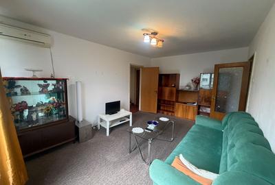 Vanzare|Apartament 3camere|Metrou 1Decembrie1918 - 1