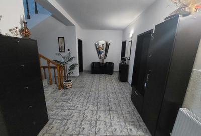 TECHIRGHIOL, CENTRAL, VILA  D+P+1, DESCHIDERE PE COLT, 5 CAMERE, 5 BAI - 2