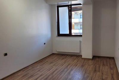 Apartament 3 camere de inchiriat Isaran, Tractorul - 4