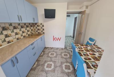 Apartament cu 3 camere decomandat în Tomești