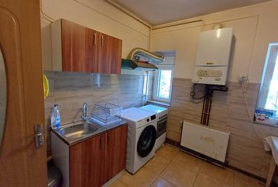 Apartament 2 camere decomandat | 58 mp total | Priveliște superbă | Str. Vulcan - 9