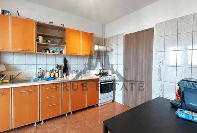 Apartament cu 2 camere compartimentare decomandata- Calea Mosilor - 4